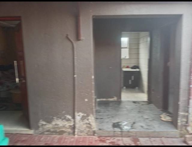 2 BEDROOM HOUSE FOR SALE IN DOBSONVILLE